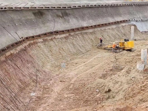 六枝特区基坑边坡加固